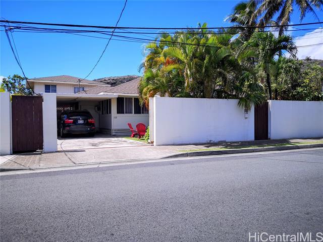 property at 132 Kuliouou Rd