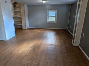 324 E Front St-Unit -326 in Napoleon, OH - Building Photo - Building Photo