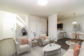 4915 War Horse Dr in San Antonio, TX - Foto de edificio - Building Photo