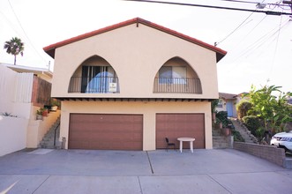 127 S Prospect Ave in Redondo Beach, CA - Building Photo - Other