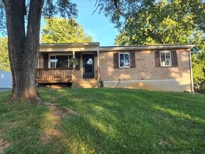 2809 Creekwood Dr in Salem, VA - Building Photo - Building Photo