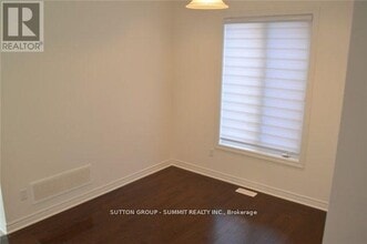 36 Denali Cres in Brampton, ON - Building Photo - Building Photo