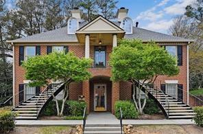 4 Plantation Dr NE in Atlanta, GA - Building Photo
