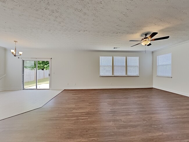 76 Parkmont Ct in Dallas, GA - Building Photo - Building Photo