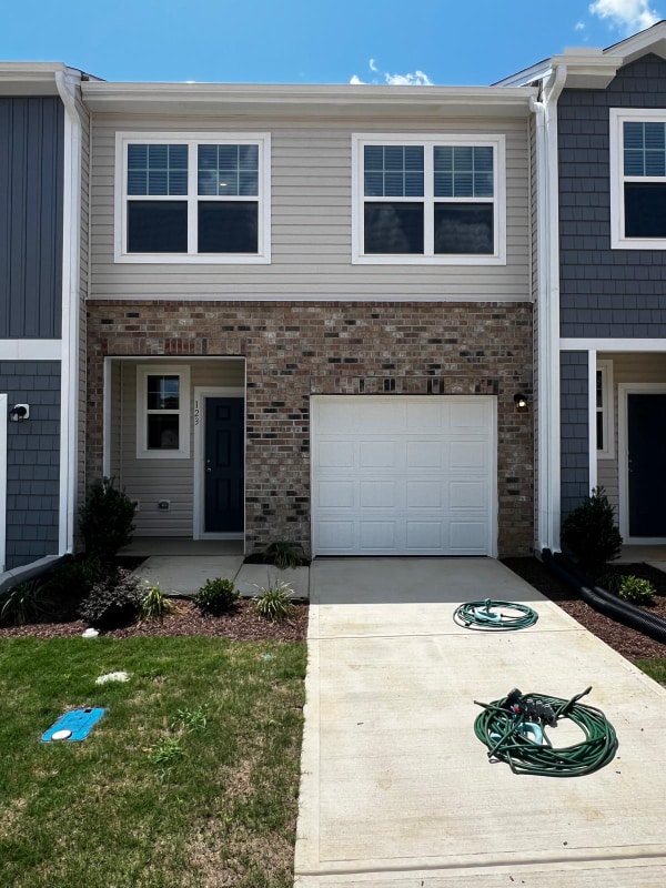 property at 123 N Chubb Rdg