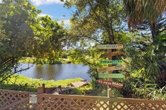 1010 Bay Breeze Terrace in Largo, FL - Building Photo - Building Photo