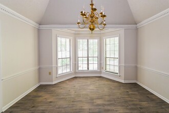 2239 Easton Dr in Memphis, TN - Building Photo - Building Photo