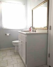 2724 NW 23rd St in Oklahoma City, OK - Foto de edificio - Building Photo