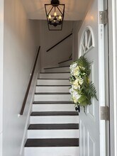 1058 Forest Ave in Portland, ME - Foto de edificio - Building Photo