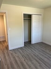 108 W South St, Unit 4 in Williamsburg, IA - Building Photo - Building Photo