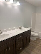 618 Hiawatha Rd-Unit -Unit A in Pembroke, NC - Building Photo - Building Photo