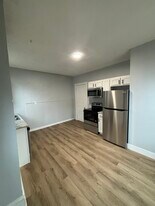 4611 McNeil Ave, Unit #1 in Cincinnati, OH - Building Photo
