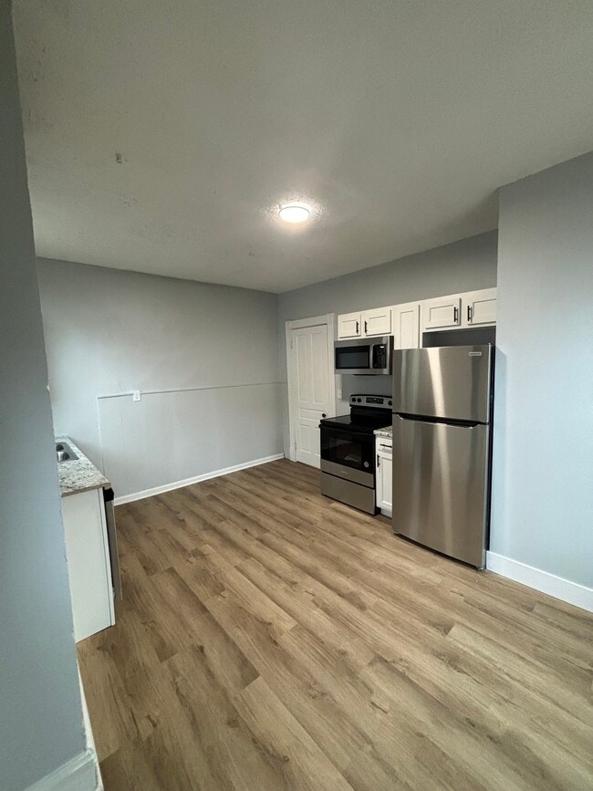 4611 McNeil Ave, Unit #1