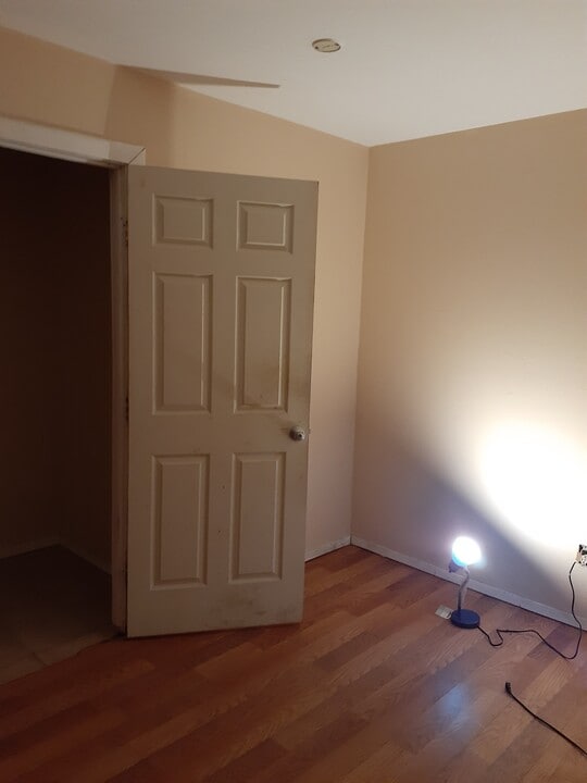 75 Fillmore Ave in Deer Park, NY - Foto de edificio