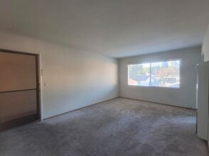 536 Hawthorne Ave in Palo Alto, CA - Building Photo - Building Photo