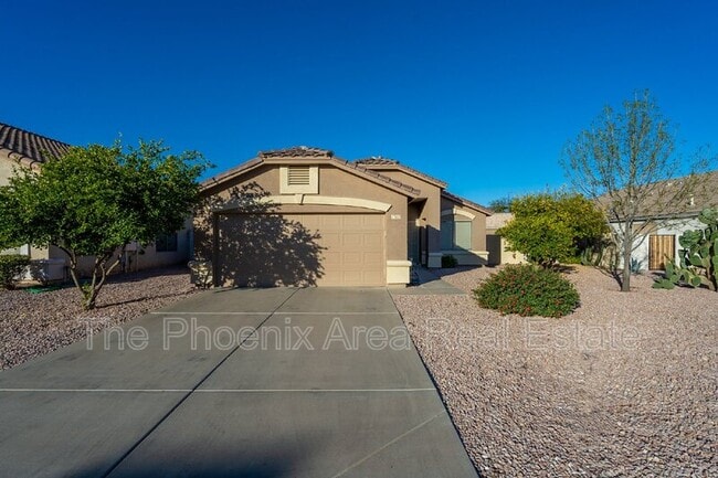 1362 N McKenna Ln in Gilbert, AZ - Building Photo - Building Photo