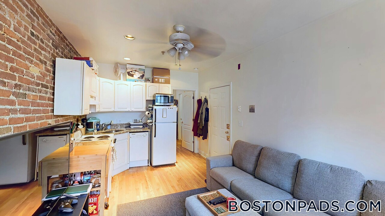 91 Prince St in Boston, MA - Building Photo