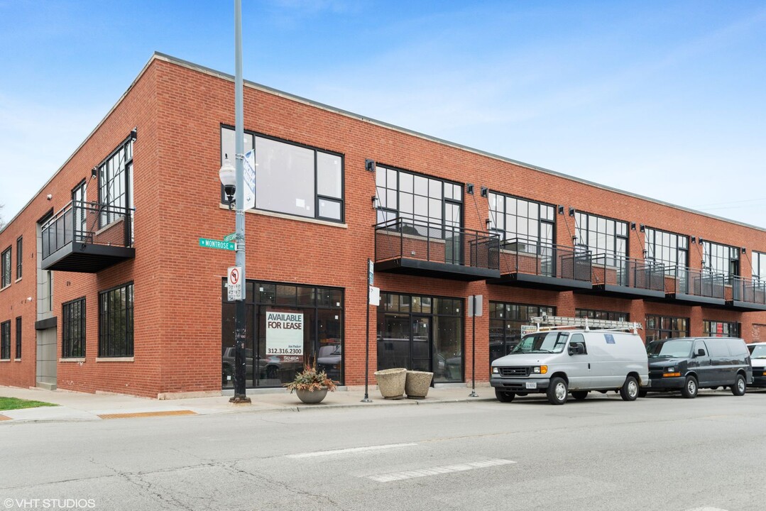 4405 N Artesian Ave in Chicago, IL - Foto de edificio