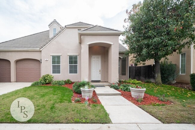 property at 32 W Serena Ave