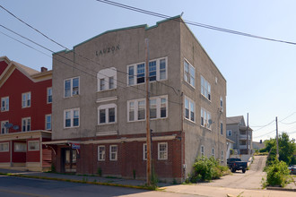 85 Rathbun St in Woonsocket, RI - Building Photo - Primary Photo