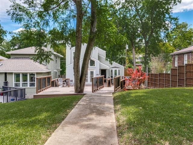 property at 7010 San Mateo Blvd
