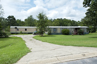 Russell Mobile  Home Park in Winder, GA - Building Photo - Building Photo