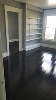 4865 Dubois St, Unit Dubois- 2nd floor Apartme in Detroit, MI - Building Photo