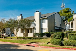 Avistar At Copperfield in Houston, TX - Building Photo