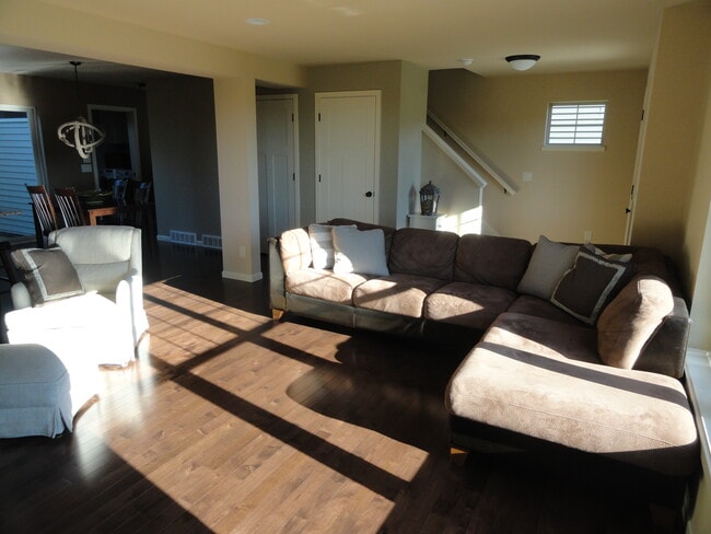634 Lone Oak Ln in Verona, WI - Foto de edificio - Building Photo