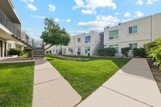 San Rivello in Phoenix, AZ - Foto de edificio - Building Photo