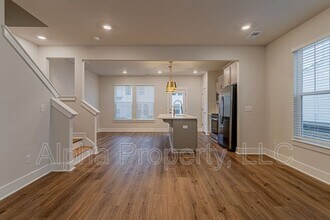 511 Harebell Wy in Greenville, SC - Building Photo - Building Photo