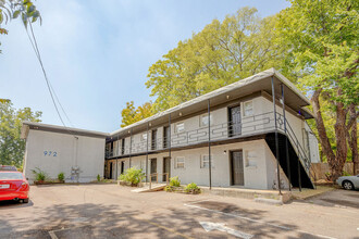 Peabody Village in Memphis, TN - Building Photo - Primary Photo