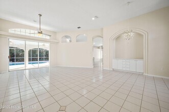 174 Martesia Way in Satellite Beach, FL - Foto de edificio - Building Photo