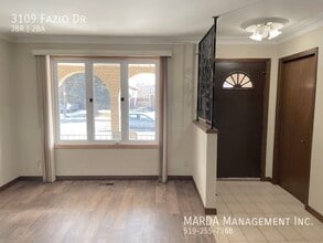 3109 Fazio Dr in Windsor, ON - Building Photo - Building Photo