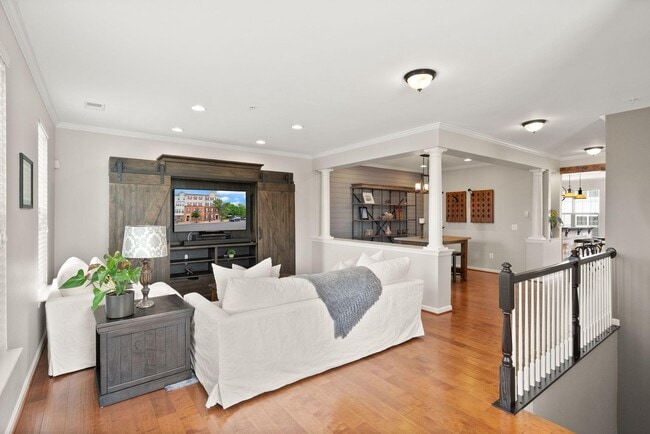 9502 Lee Ct in Manassas, VA - Building Photo - Building Photo