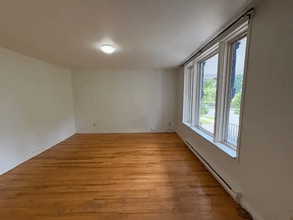 298 Douglas Av in Saint John, NB - Building Photo - Building Photo
