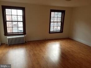 350 S 15th St in Philadelphia, PA - Building Photo - Building Photo