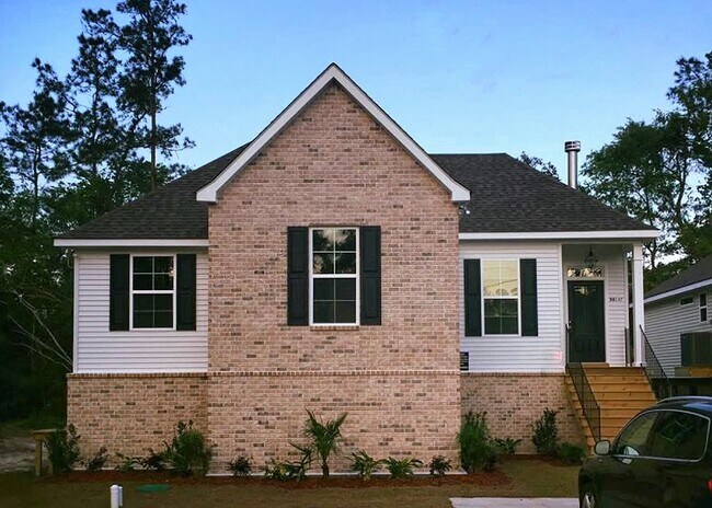 property at 34147 Longleaf Ln