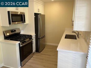 1502 Carmel Dr in Walnut Creek, CA - Building Photo - Building Photo