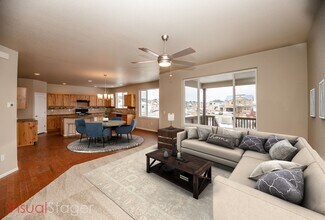 1878 Covered Bridge Pkwy in Windsor, CO - Building Photo - Building Photo