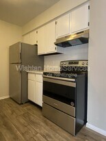 219 Charleston Blvd in Macomb, IL - Building Photo