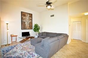 586 Beachwalk Cir-Unit -O-303 in Naples, FL - Building Photo - Building Photo