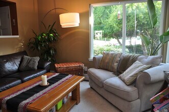 5747 Clematis Dr in San Jose, CA - Building Photo - Building Photo