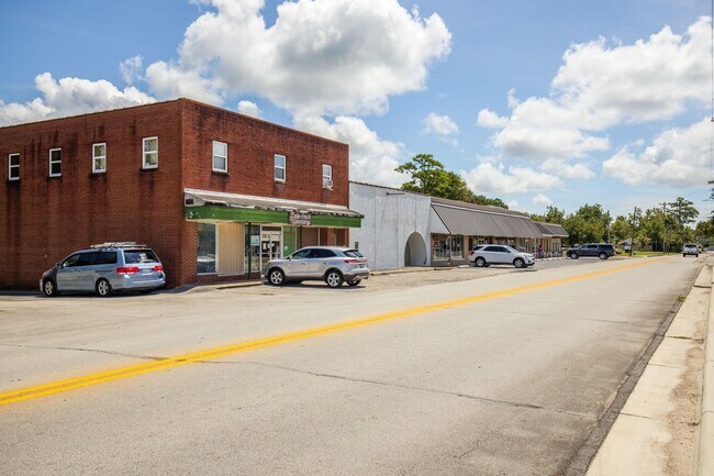 236 Chatham St in Newport, NC - Building Photo - Building Photo