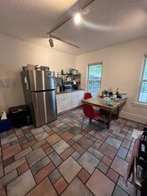 731 Parker St, Unit 1 in Boston, MA - Building Photo - Building Photo