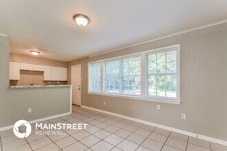 3020 Capri St in Memphis, TN - Foto de edificio - Building Photo