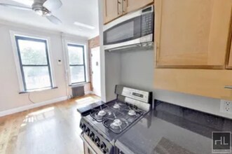 DREAM Lower East Side 2 Bedroom in New York, NY - Building Photo - Building Photo