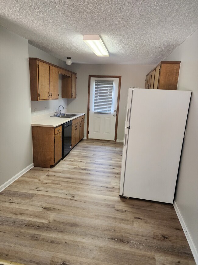 1948 E First St Rentals in Crossville, TN