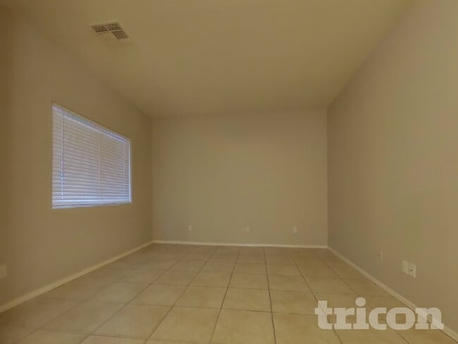 6613 W Miami St in Phoenix, AZ - Building Photo - Building Photo