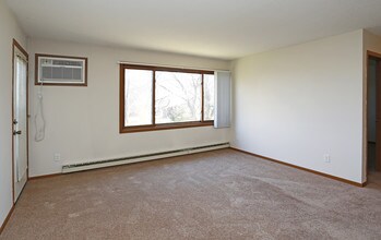 Lake Point South Apartments in Buffalo, MN - Foto de edificio - Interior Photo